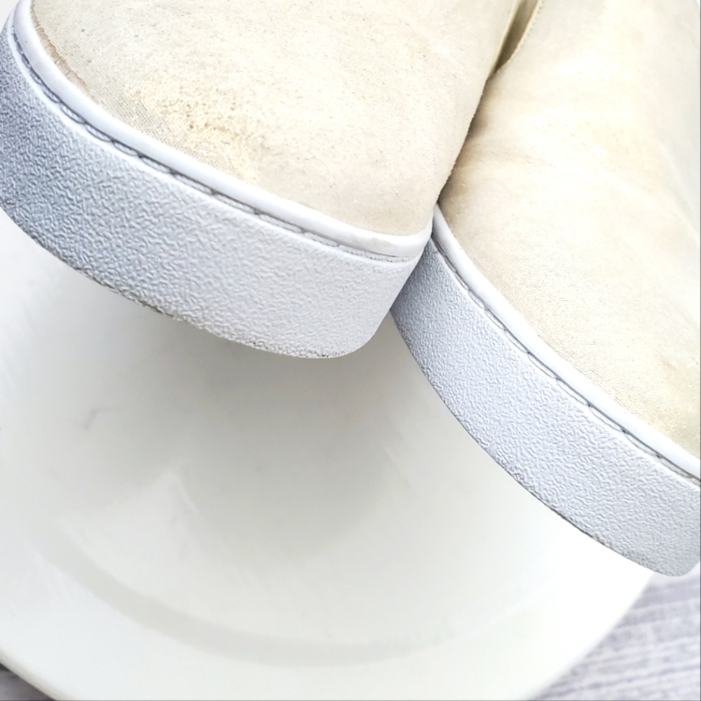 VIONIC Womens Dakota Light Gold Slip On Clog Sneaker Mule Size 8.5 - Picture 11 of 15